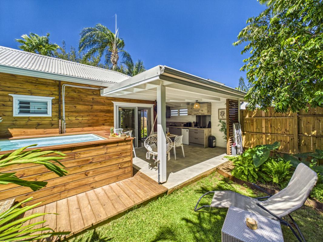 3.Guadeloupe Sainte-Rose- location villa 2 personnes-piscine